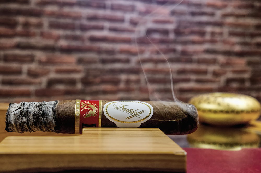 Critique Davidoff Year of the Horse 2026
