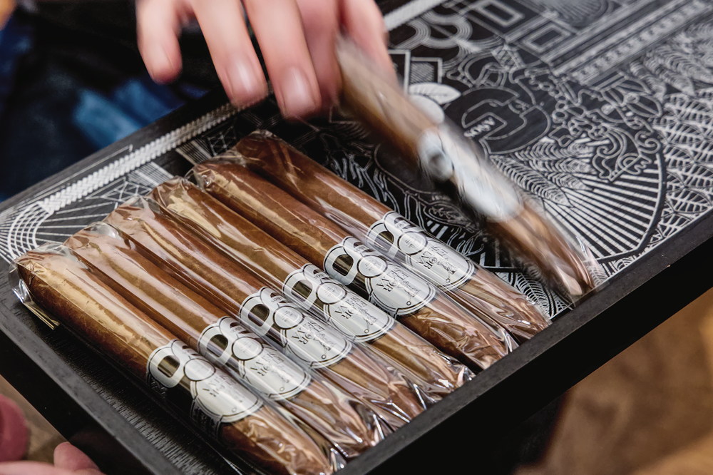 Event in Basel: Flor de Selva Salomón 30 Años.