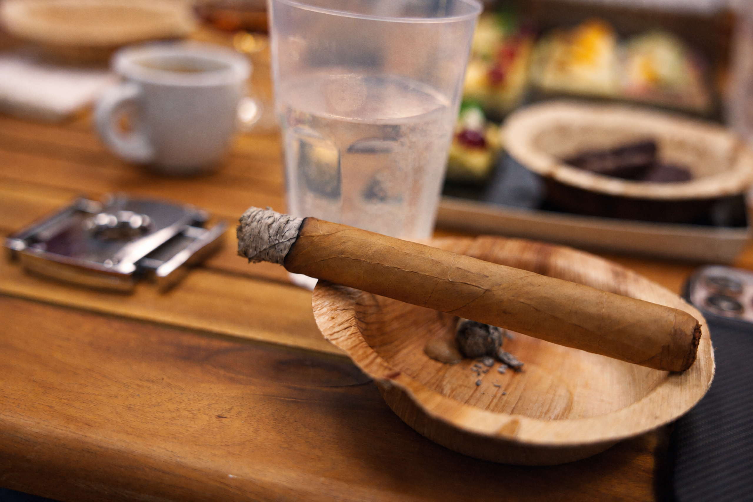 No ring, no brand name, no price tag: this Churchill had to speak for itself. And it certainly had a story to tell!